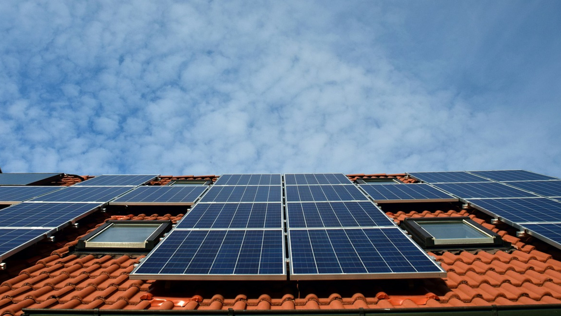 Faites des économies d'énergie grâce aux panneaux solaires !