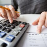 Optimisez votre rémunération : comment calculer votre taux horaire ?